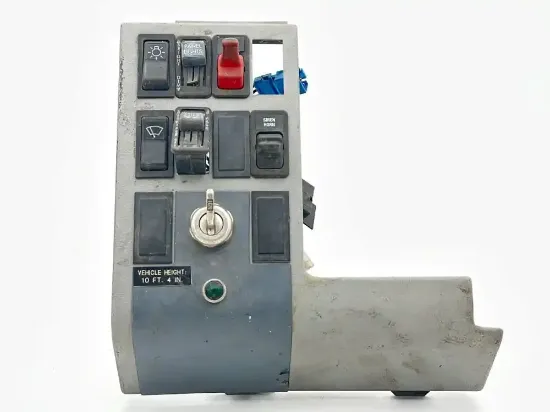Picture of (Used) 1998 Freightliner FL80, MISCELLANEOUS DASH SWITCHES