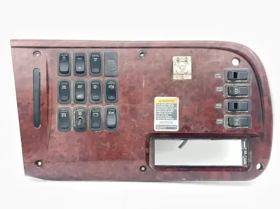 Picture of (Used) 2004 Mack CV712 Granite, MIISCELLANEOUS DASH SWITCHES
