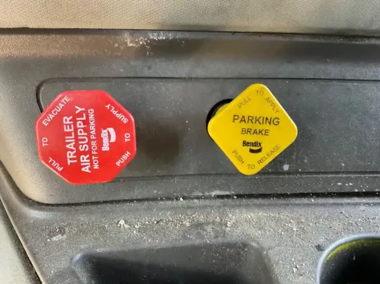 Picture of (Used) 2019 Kenworth T680, MISCELLANEOUS DASH SWITCHES