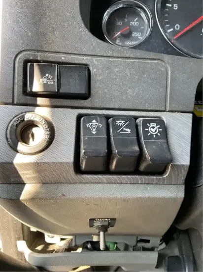 Picture of (Used) 2019 Kenworth T680, MISCELLANEOUS DASH SWITCHES