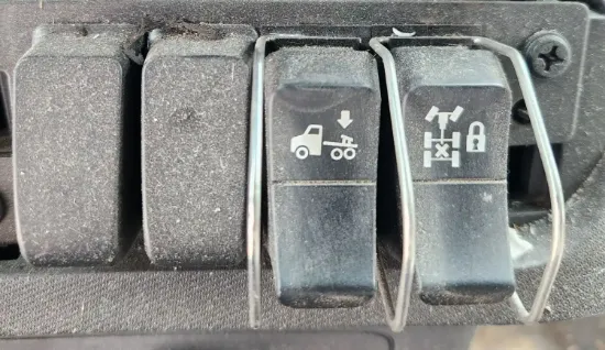 Picture of (Used) 2023 Kenworth T680, MISCELLANEOUS DASH SWITCHES