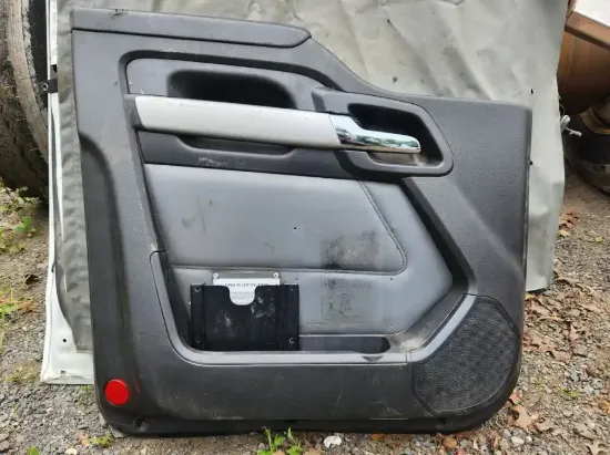 Picture of (Used) 2023 Kenworth T680, INTERIOR DOOR PANEL