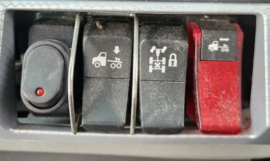 Picture of (Used) 2022 Kenworth T680, MISCELLANEOUS DASH SWITCHES