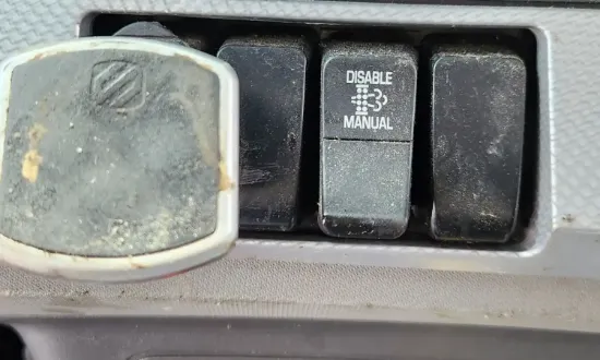 Picture of (Used) 2022 Kenworth T680, MISCELLANEOUS DASH SWITCHES