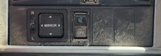 Picture of (Used) 2015 Hino 268, MISCELLANEOUS DASH SWITCHES