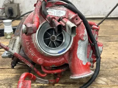 Picture of INTERNAL PART ONLY DO NOT SELL (Used) EPA 07 CUMMINS ISB TURBO