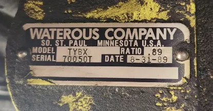 Picture of (Used) 1988 Waterous, TRANSFER CASE ASSEMBLY