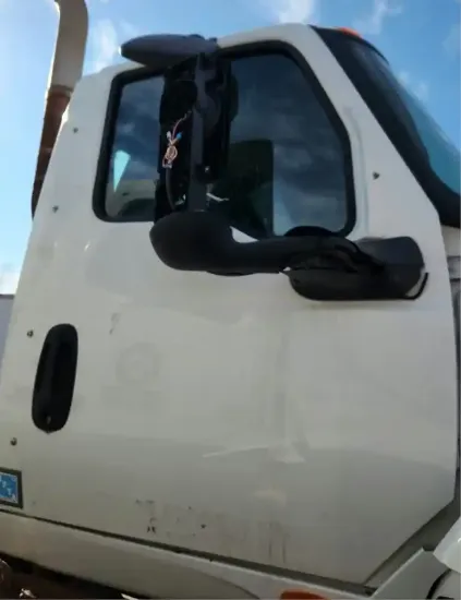 Picture of (Used) 2018 International LT625, DOOR