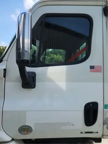 Picture of (Used) 2011 Freightliner Cascadia 113, DOOR