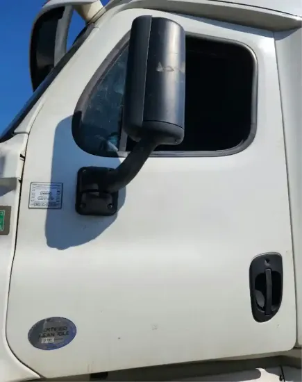 Picture of (Used) 2018 Freightliner Cascadia 125, DOOR