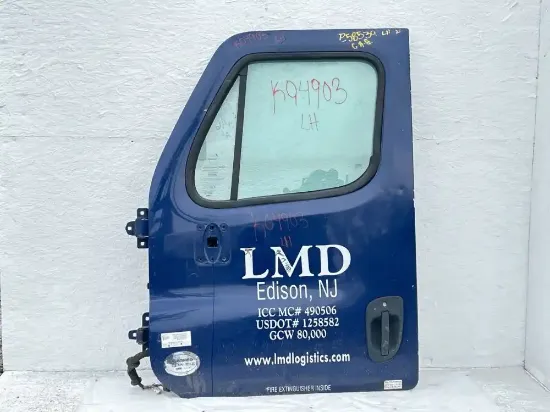 Picture of (Used) 2015 Freightliner Cascadia 125, DOOR