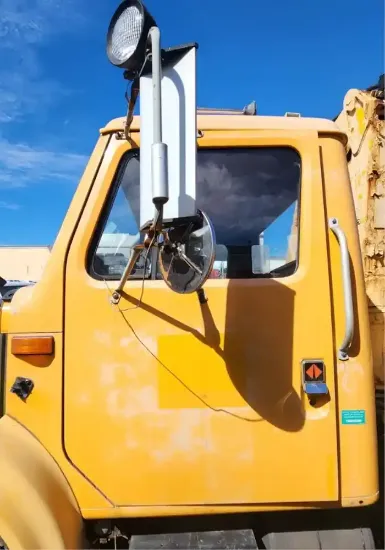 Picture of (Used) 1991 International 4900, DOOR