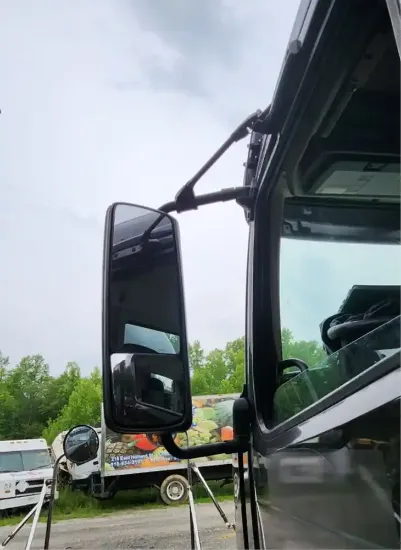 Picture of (Used) 2012 Volvo VNL, SIDE VIEW MIRROR