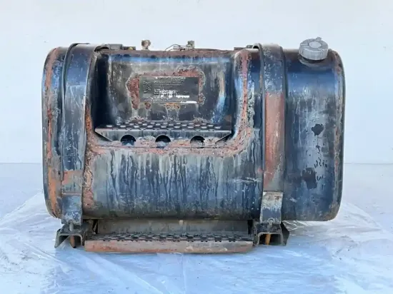 Picture of (Used) 2001 International 4900, FUEL TANK