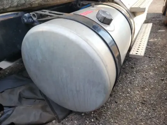 Picture of (Used) 2017 Freightliner Cascadia 125, FUEL TANK