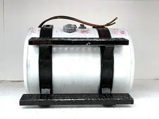 Picture of (Used) 2014 Freightliner Cascadia 125, FUEL TANK