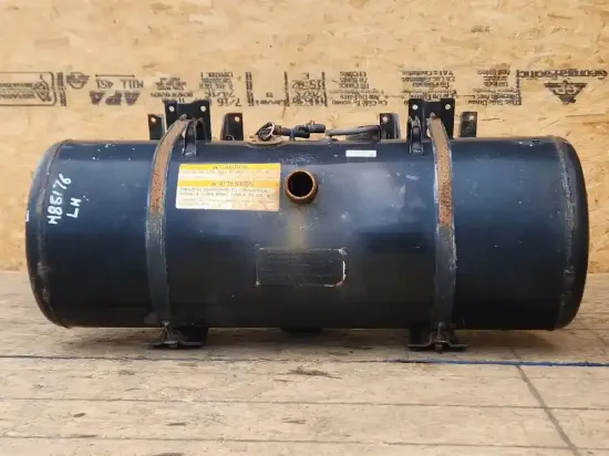 Picture of (Used) 2020 Hino 155, FUEL TANK