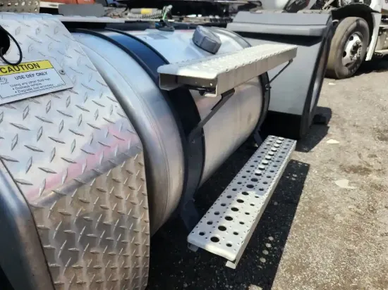 Picture of (Used) 2021 Freightliner Cascadia 116, FUEL TANK