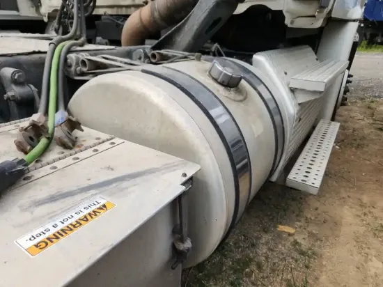 Picture of (Used) 2013 Freightliner Cascadia 113, FUEL TANK