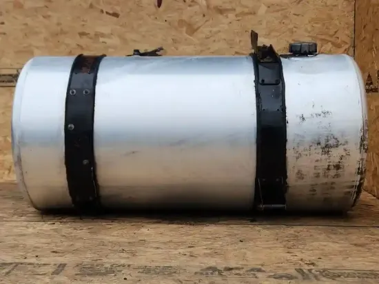 Picture of (Used) 2013 Freightliner Cascadia 125, FUEL TANK