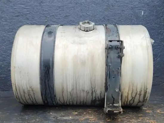 Picture of (Used)  2017 Freightliner Cascadia 125, FUEL TANK