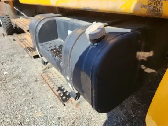 Picture of (Used) 2001 International 4900, FUEL TANK