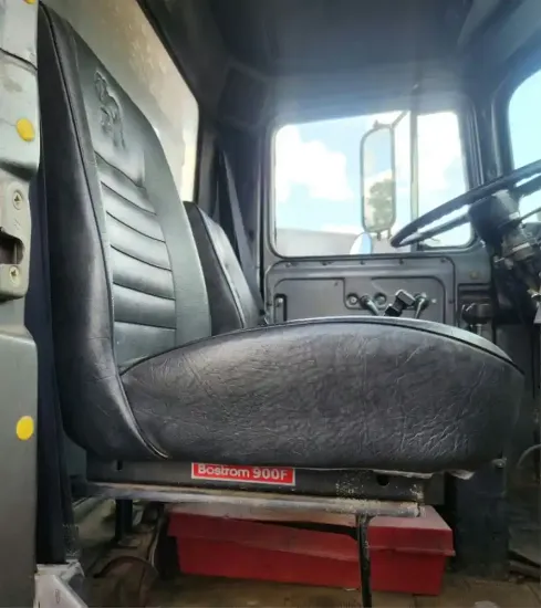 Picture of (Used) 1992 Mack DM688S, SEAT