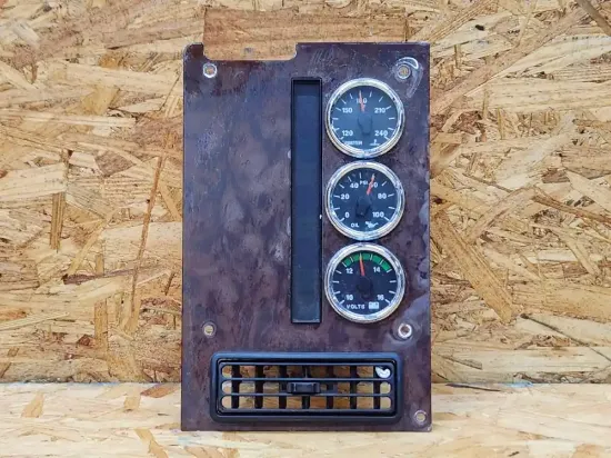 Picture of (Used) 2009 International 9200l, INSTRUMENT CLUSTER