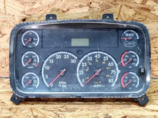 Picture of (Used) 2015 Freightliner M2 106, INSTRUMENT CLUSTER