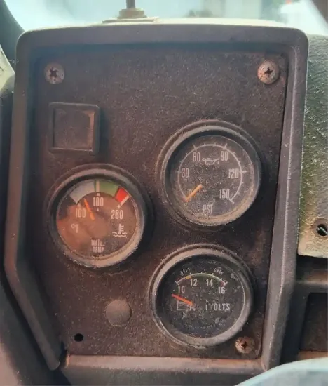 Picture of (Used) 2001 Mack RD688S, INSTRUMENT CLUSTER
