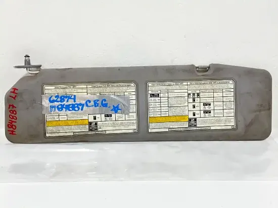 Picture of (Used) 2019 Isuzu NRR, SUN VISOR