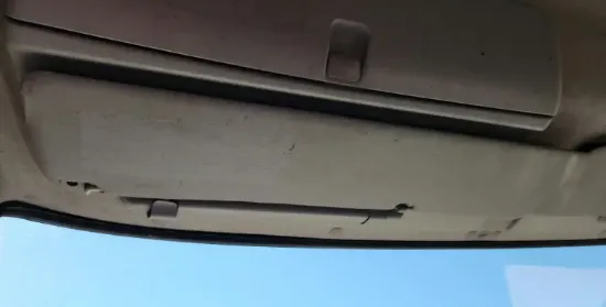 Picture of (Used) 2006 Hino 268, SUN VISOR