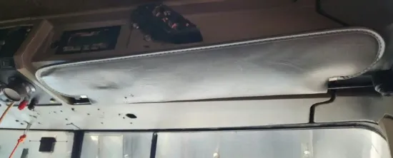 Picture of (Used) 1999 Kenworth T800, SUN VISOR