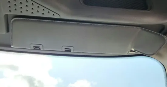 Picture of (Used) 2014 Freightliner Cascadia 125, SUN VISOR