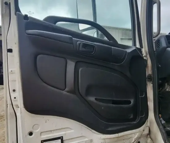 Picture of (Used) 2018 Hino 268, INTERIOR DOOR PANEL