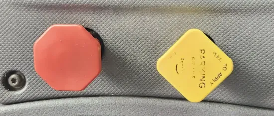 Picture of (Used) 2016 Freightliner Cascadia 125, MISCELLANEOUS DASH SWITCHES