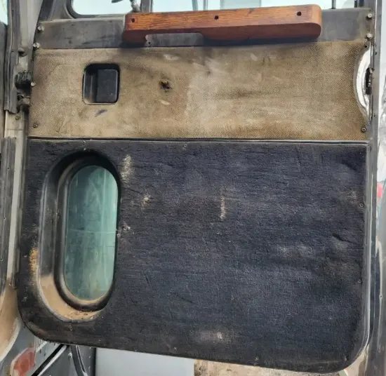 Picture of (Used) 1990 Peterbilt 379, INTERIOR DOOR PANEL