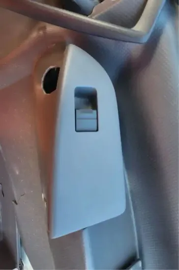 Picture of (Used) 2021 Isuzu NPR