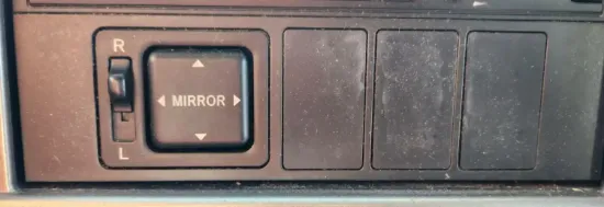 Picture of (Used) 2012 Hino 338, MISCELLANEOUS DASH SWITCHES