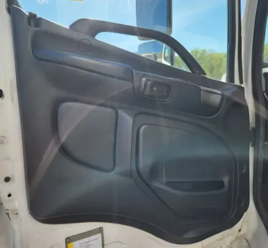 Picture of (Used) 2012 Hino 338, INTERIOR DOOR PANEL