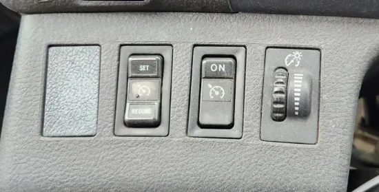 Picture of (Used) 2019 Hino 268, MISCELLANEOUS DASH SWITCHES