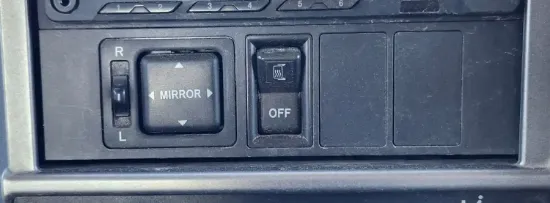 Picture of (Used) 2019 Hino 268, MISCELLANEOUS DASH SWITCHES