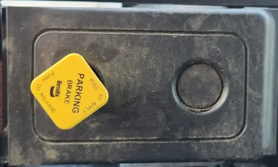 Picture of (Used) 2020 Hino 268, MISCELLANEOUS DASH SWITCHES