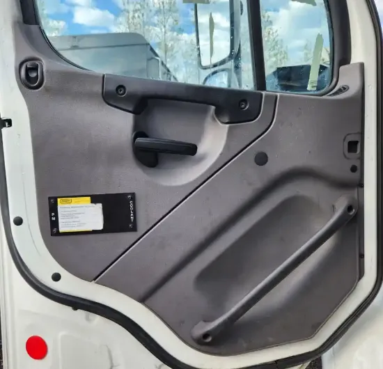 Picture of (Used) 2016 Freightliner M2 112 Medium Duty, INTERIOR DOOR PANEL