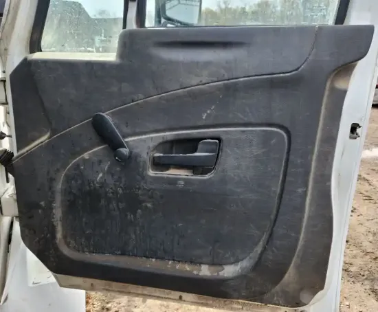 Picture of (Used) 2015 International DuraStar 4300, INTERIOR DOOR PANEL