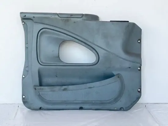 Picture of (Used) 2007 International 8600, INTERIOR DOOR PANEL