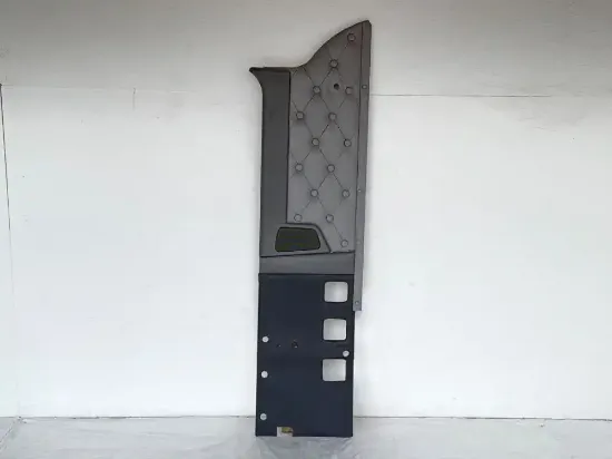 Picture of (Used) 2019 Kenworth W900, TRIM PANEL