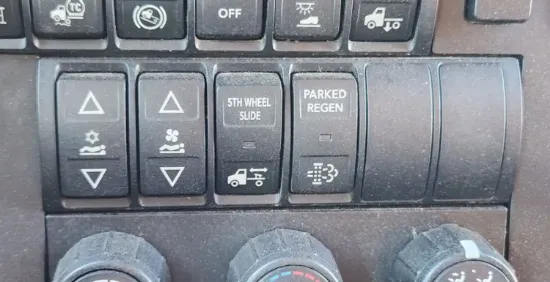 Picture of (Used) 2018 International LT625, MISCELLANEOUS DASH SWITCHES