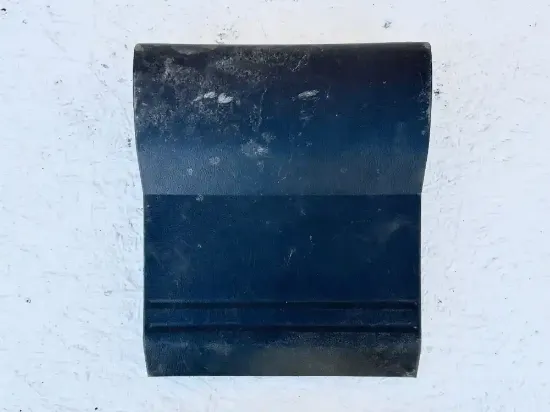 Picture of (Used) 2018 Hino 338, FUSE COVER DASH PANEL