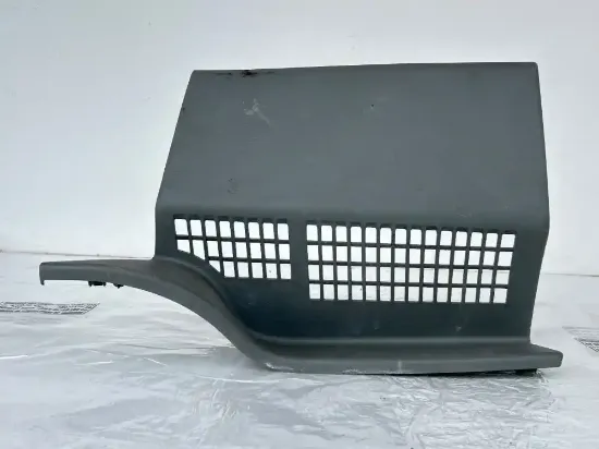 Picture of (Used) 2015 Kenworth T680, INTERIOR RH KICK PANEL